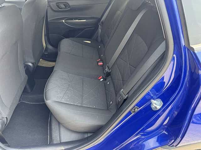Hyundai BAYON 1.2 MPI MT Exclusive