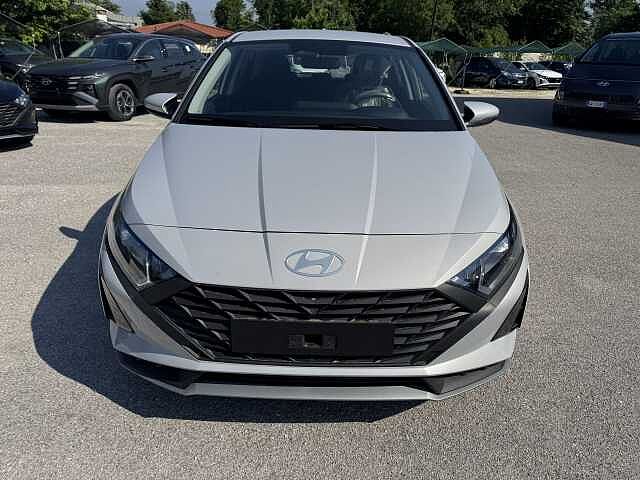 Hyundai i20 1.2 MPI MT Connectline