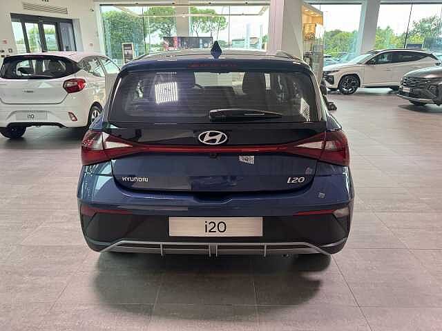 Hyundai i20 1.2 MPI MT Connectline