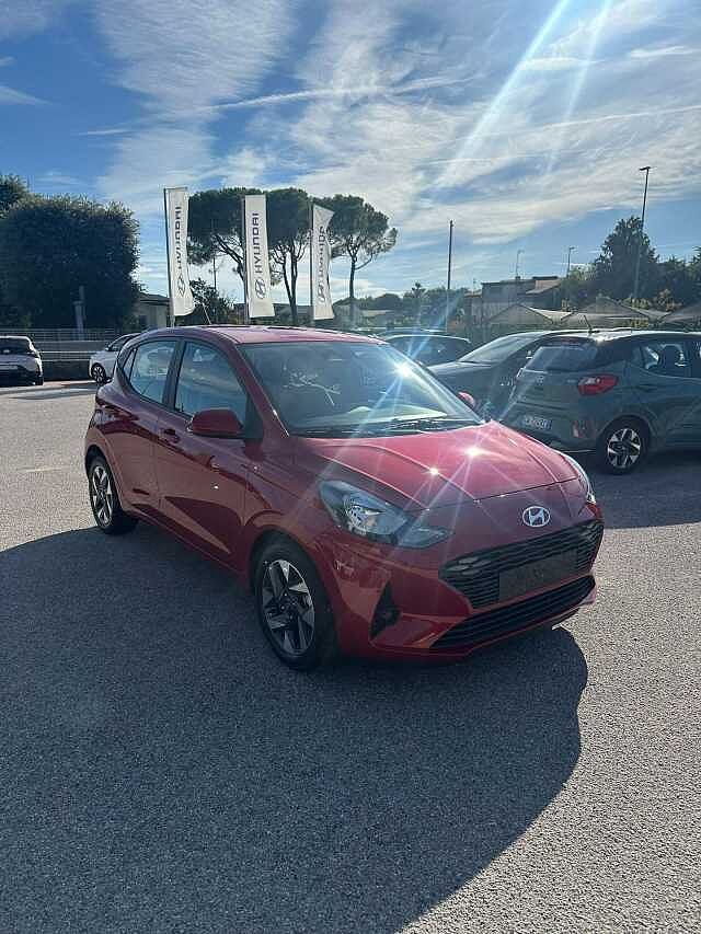 Hyundai i10 1.0 MPI Connectline Dragon Red