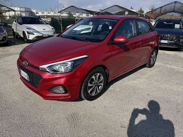 Hyundai i20 1.2 MPI 75cv Connect Line