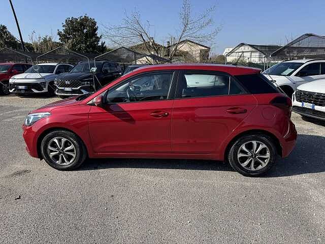 Hyundai i20 1.2 MPI 75cv Connect Line