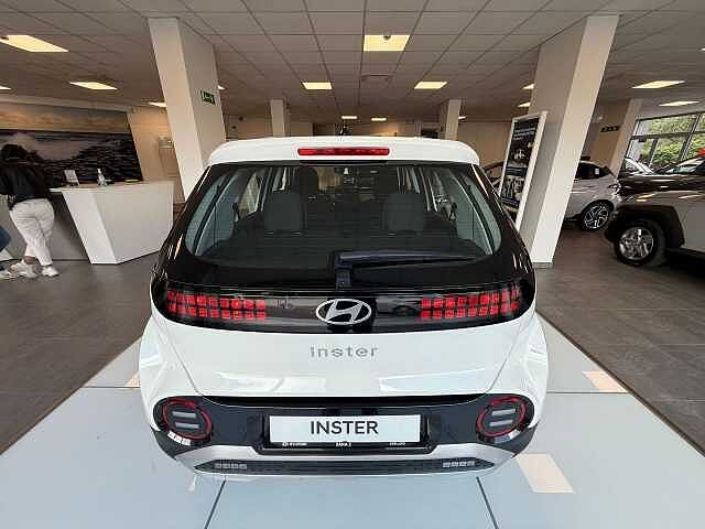 Hyundai  49 kWh XTech + Login Pack