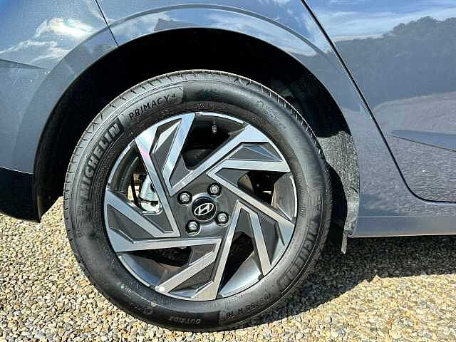 Hyundai i20 1.0 T-GDI 48V iMT Connectline