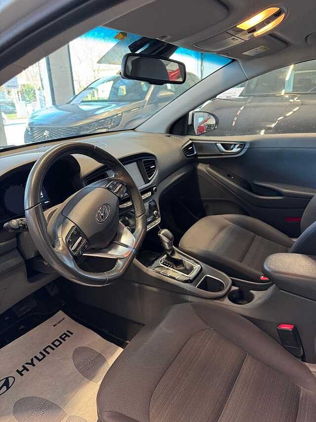 Hyundai IONIQ 1.6 Hybrid DCT Style