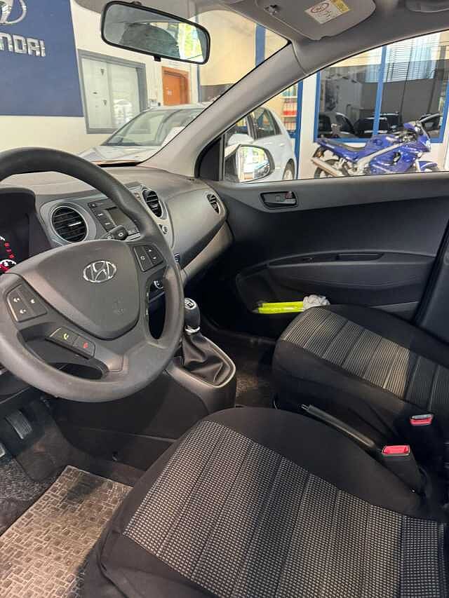 Hyundai i10 1.0 MPI Login