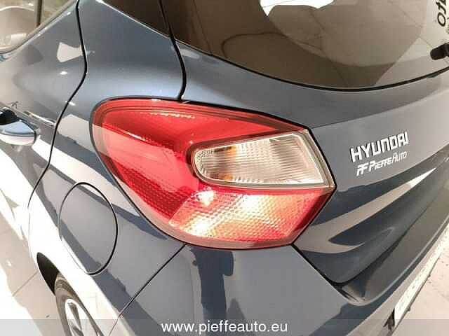 Hyundai i10 PE MY25 5P 1.0 MT CONNECTLINE %