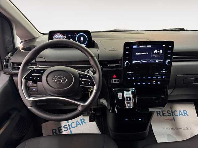 Hyundai STARIA Staria 2.2 Wagon 2wd auto