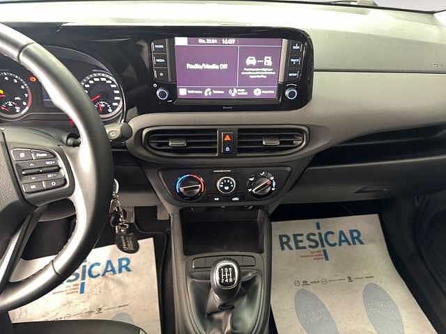 Hyundai i10 i10 1.0 mpi Tech Connect Pack