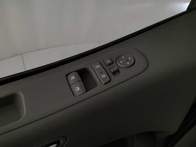 Hyundai STARIA Staria 2.2 Luxury awd auto