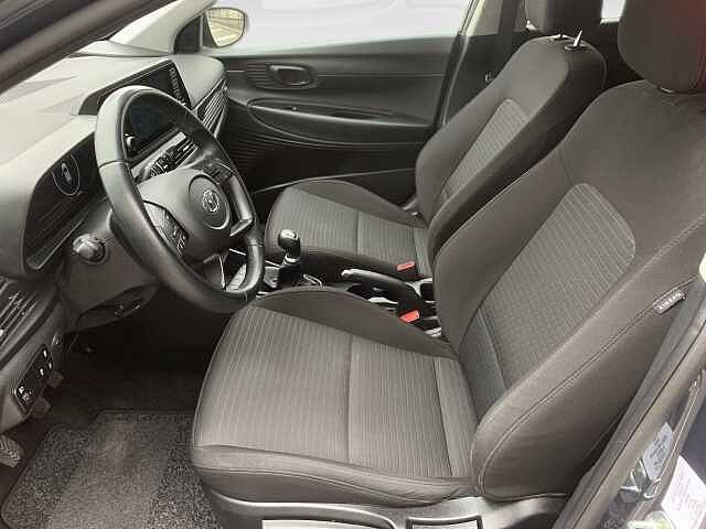 Hyundai i20 i20 1.2 Connectline Exterior Pack Gpl