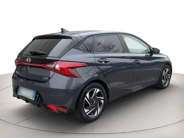 Hyundai i20 i20 1.2 Connectline Exterior Pack Gpl