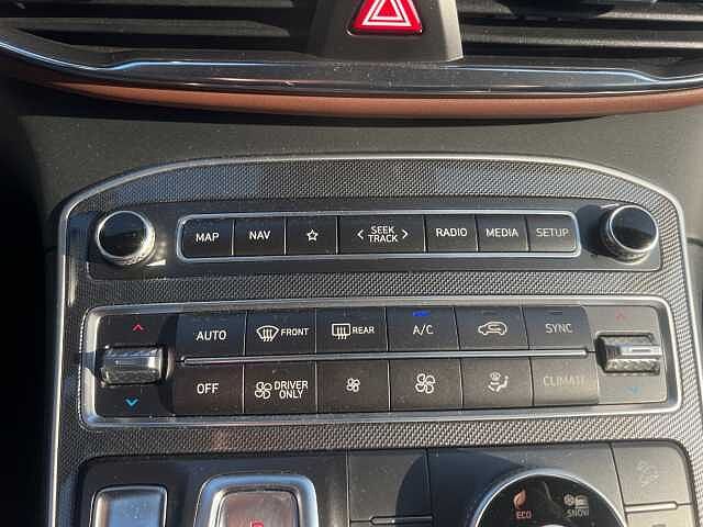 Hyundai SANTA FE SANTA FE 1.6 t-gdi hev 20th Anniversary 4wd auto 7p.ti