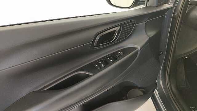 Hyundai i20 i20 1.0 t-gdi 48V Connectline Led Pack imt