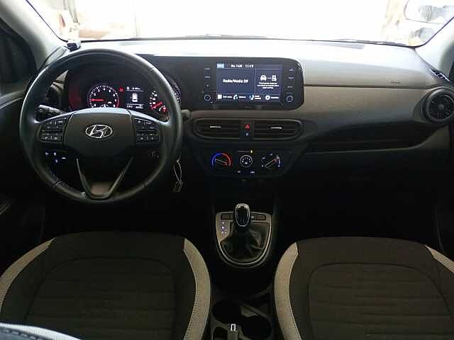 Hyundai i10 i10 1.0 mpi Tech at