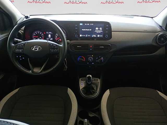 Hyundai i10 i10 1.0 mpi Tech at