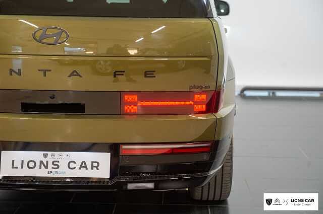 Hyundai SANTA FE 1.6 T-GDi PHEV 4WD AT 7 posti XClass