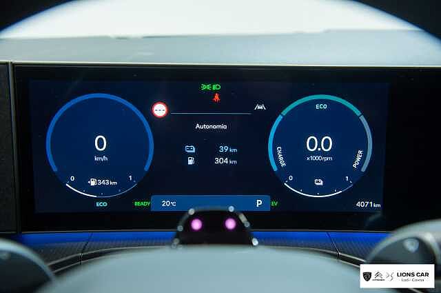 Hyundai SANTA FE 1.6 T-GDi PHEV 4WD AT 7 posti XClass