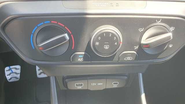 Hyundai BAYON 1.2 MPI 79cv Xline